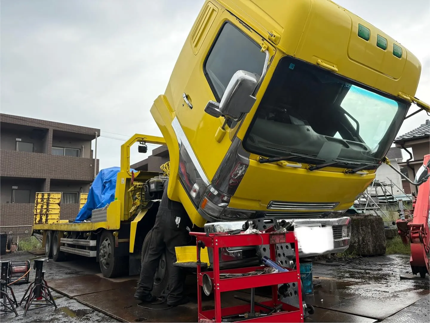 今日はエンジン載せ替えの作業でした🧑🔧